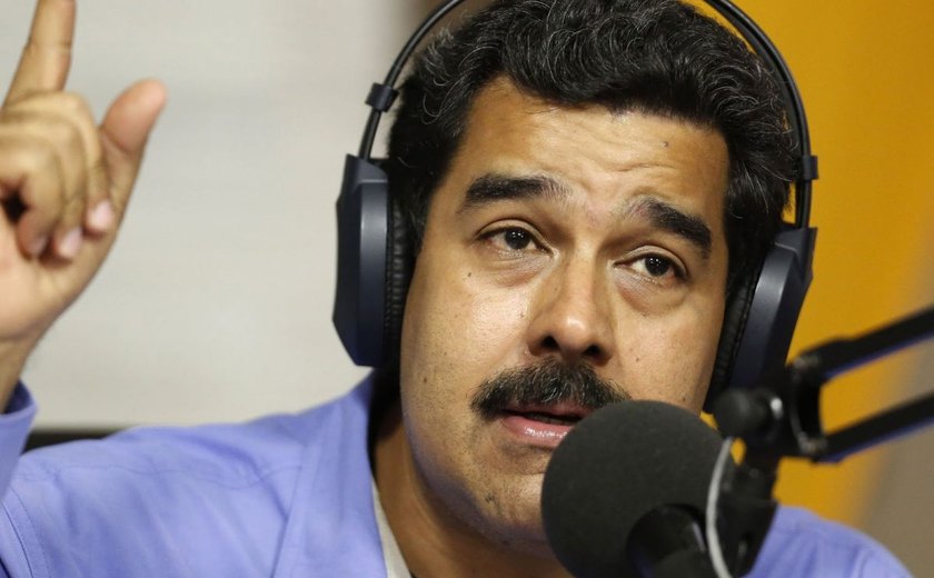 Maduro acusa Twitter de desativar milhares de contas de chavistas