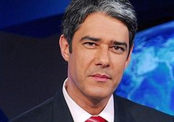 William Bonner usa carro popular para passear com nova namorada