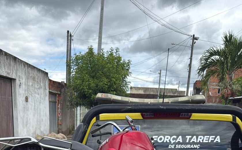 PM prende suspeito com moto roubada em Satuba