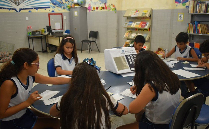 Escolas estimulam o exercício da cidadania com “mini-eleições”
