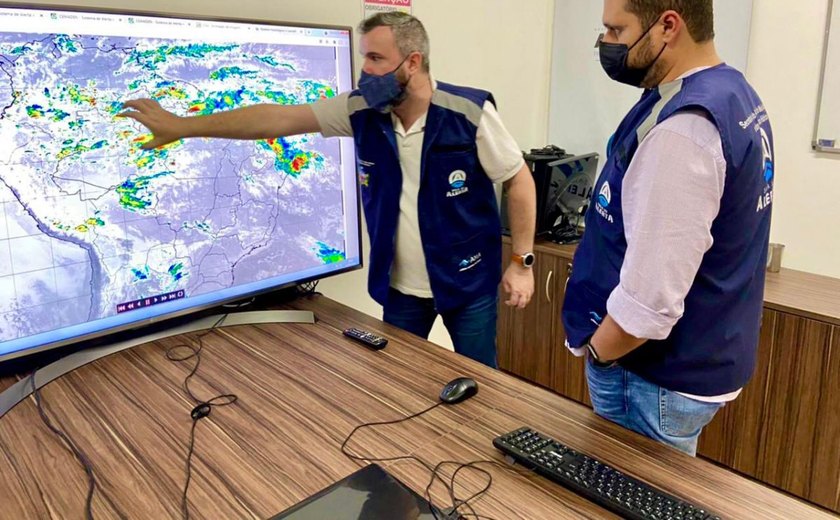 Fim de semana deve ser de nebulosidade variável com possibilidade de chuva leve em AL