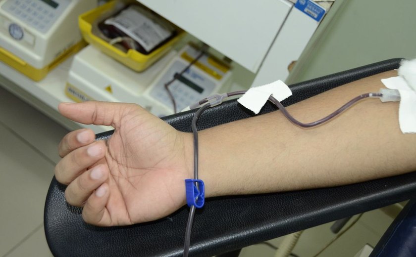 Com apenas 20% do estoque necessário, Hemoal apela por doações de sangue